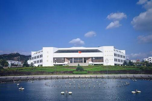 凱帕斯一卡通產(chǎn)品在青島大學(xué)使用